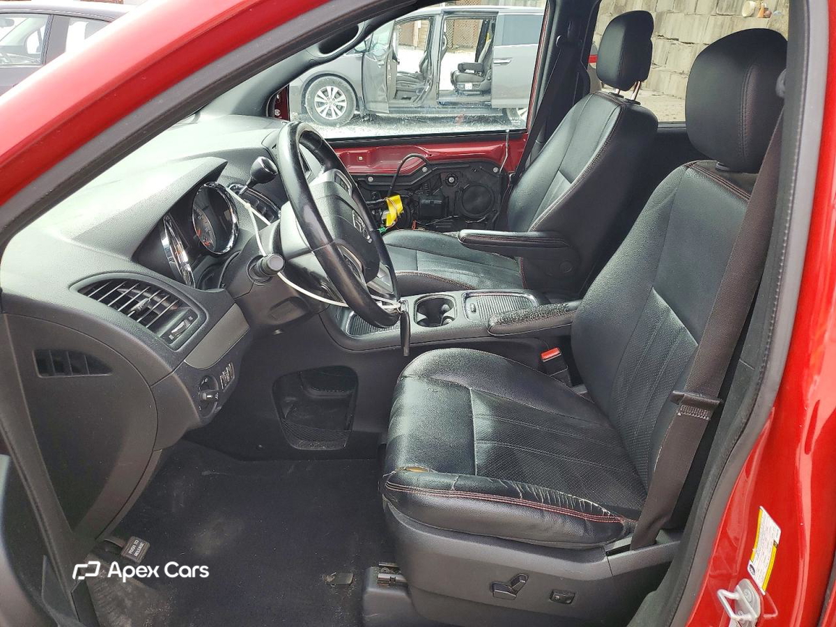 Dodge Caravan 2015