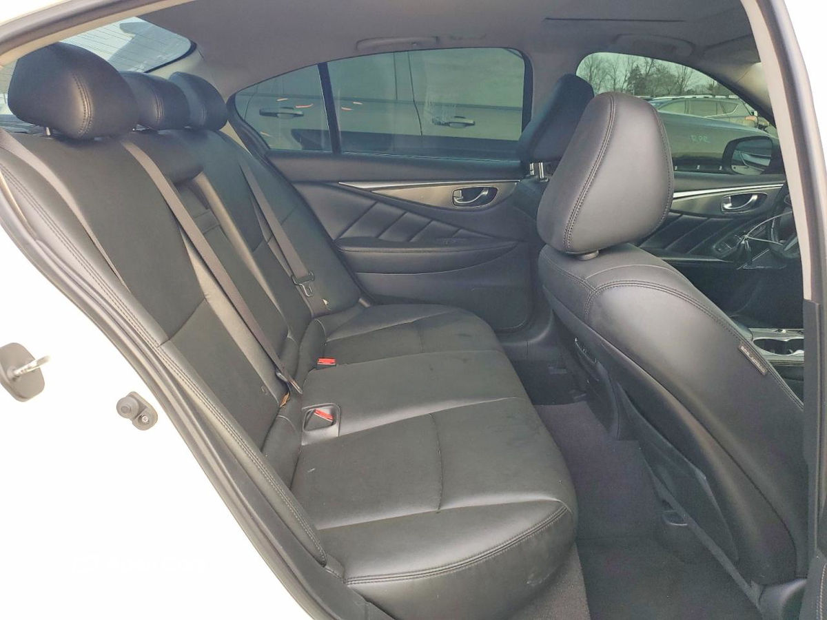 Infiniti Q50 2017
