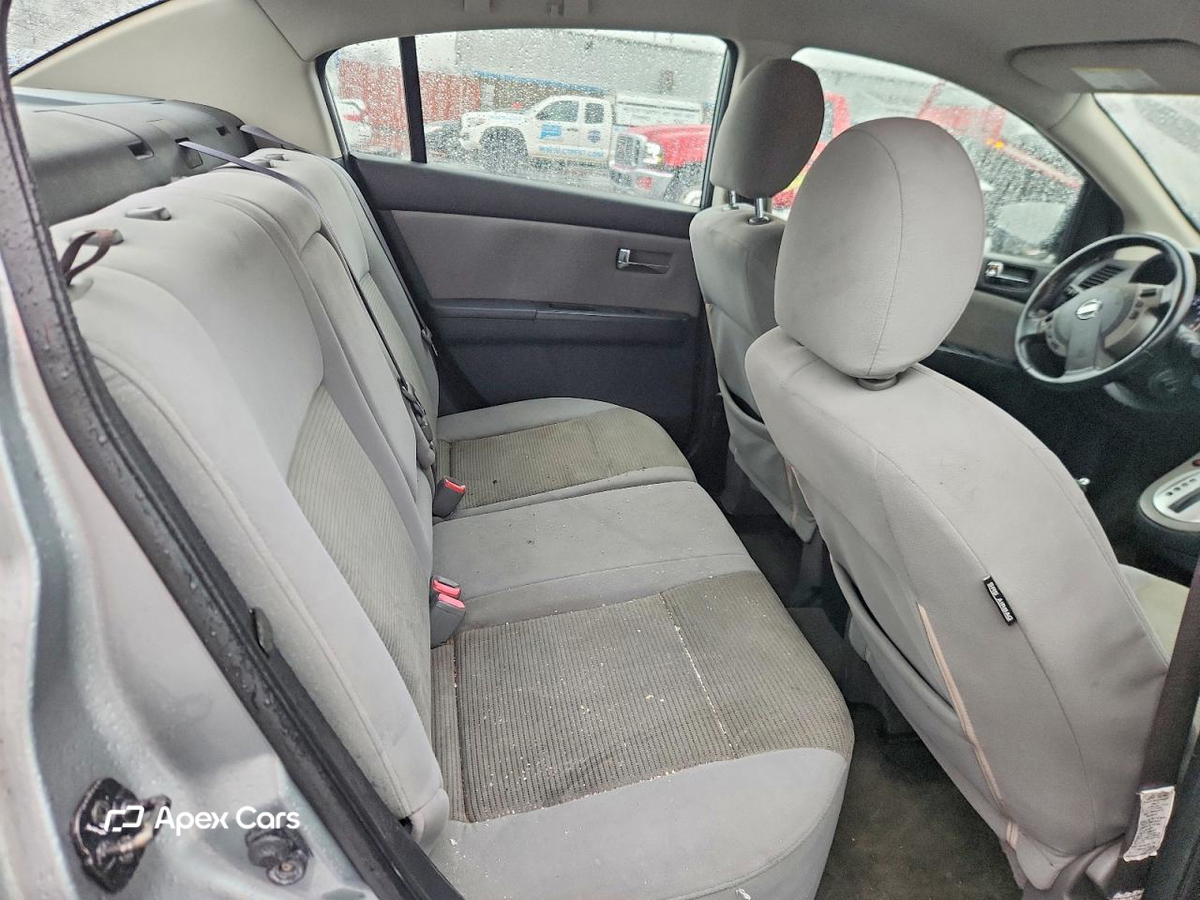 Nissan Sentra 2010