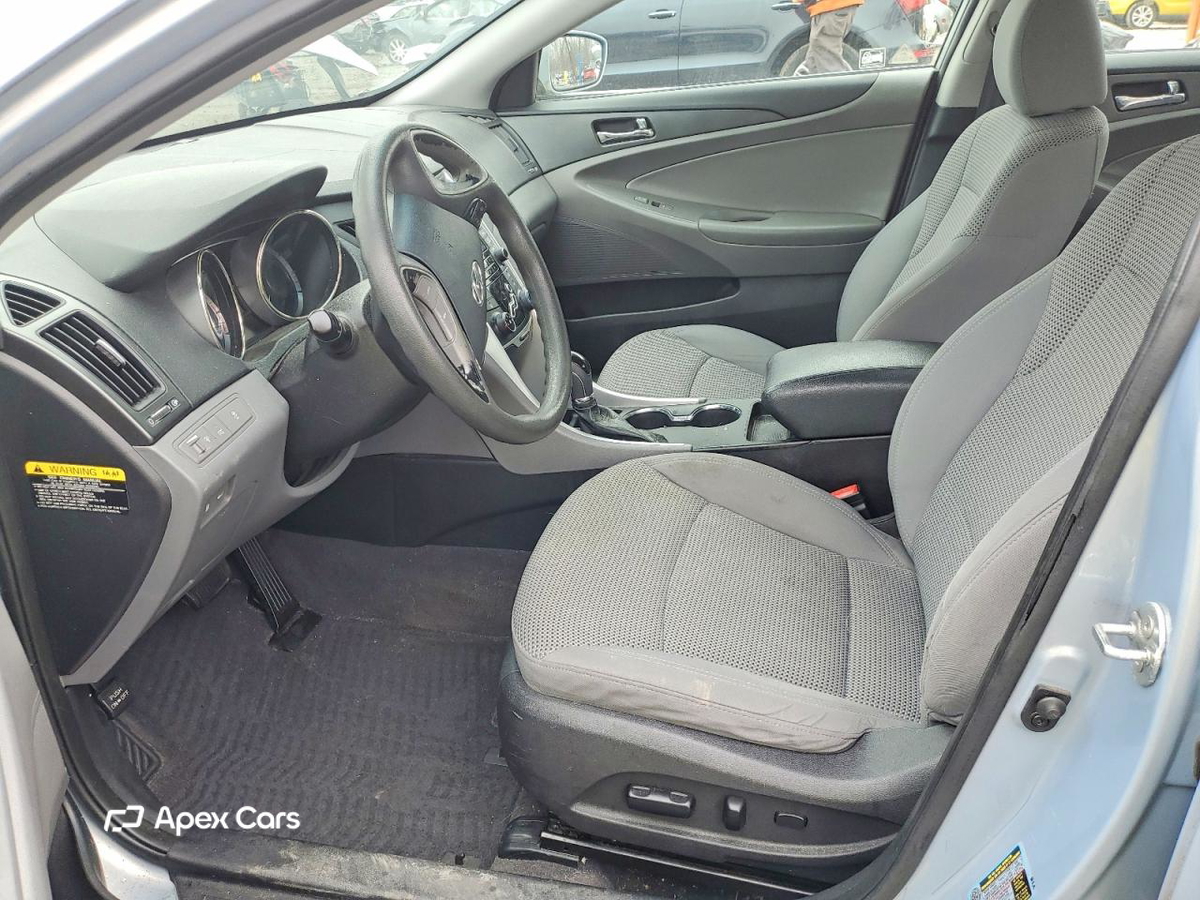 Hyundai Sonata 2012