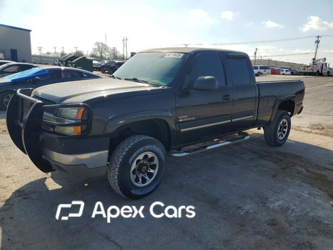Chevrolet Silverado 2003 - Image 1 of 12