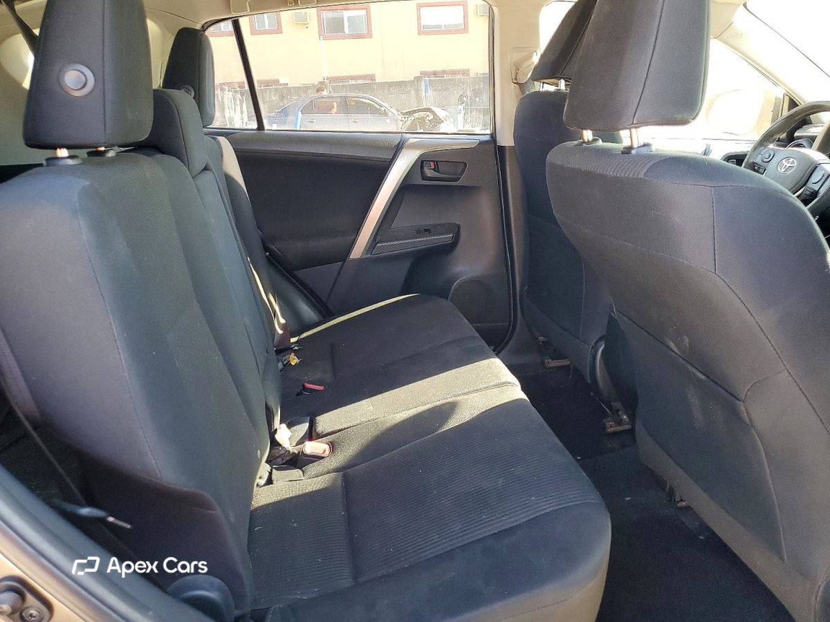 Toyota RAV 4 2014