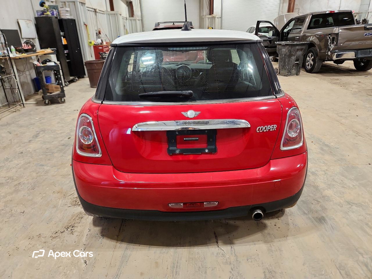 MINI Cooper 2011