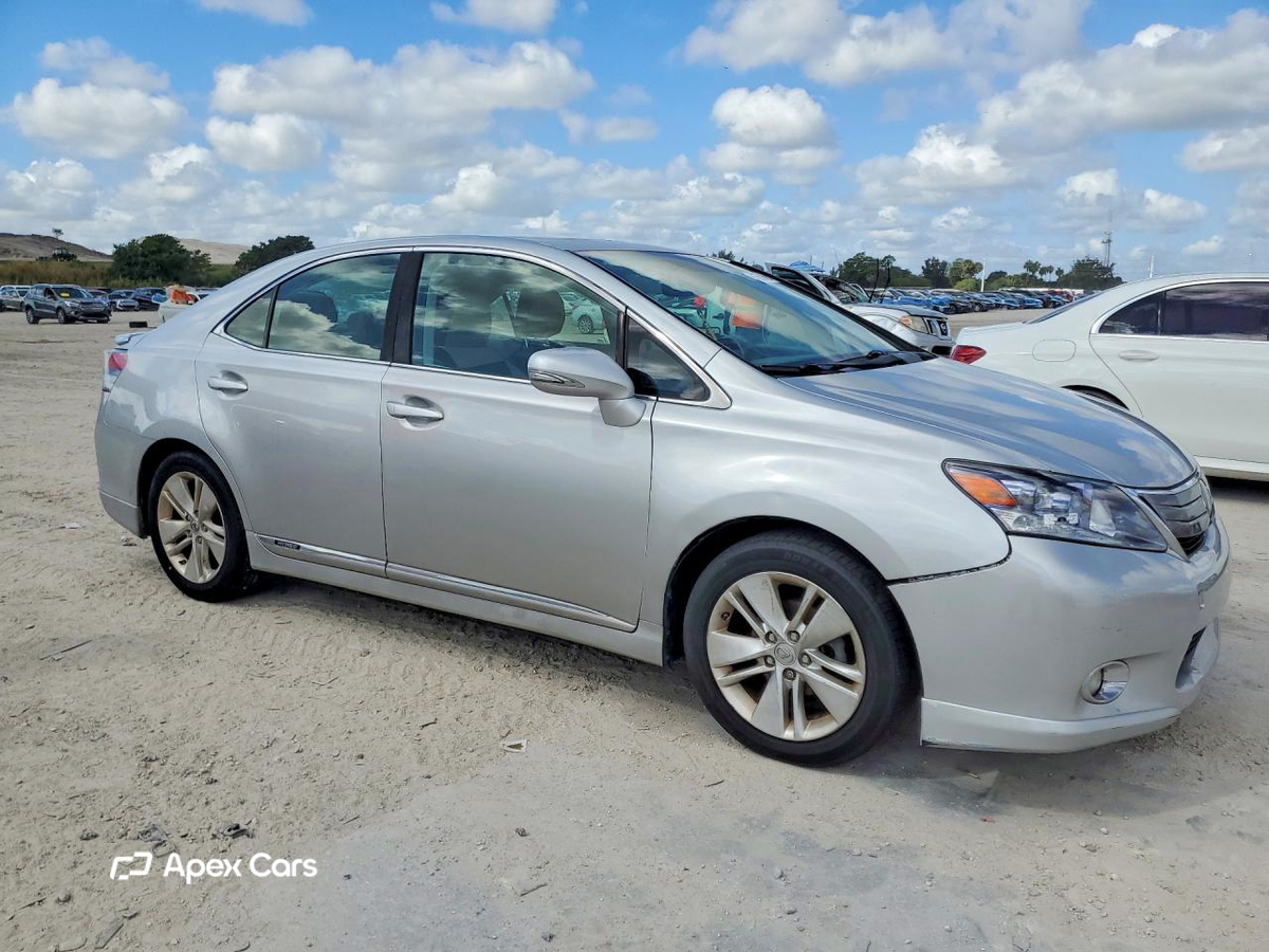 Lexus HS 2010