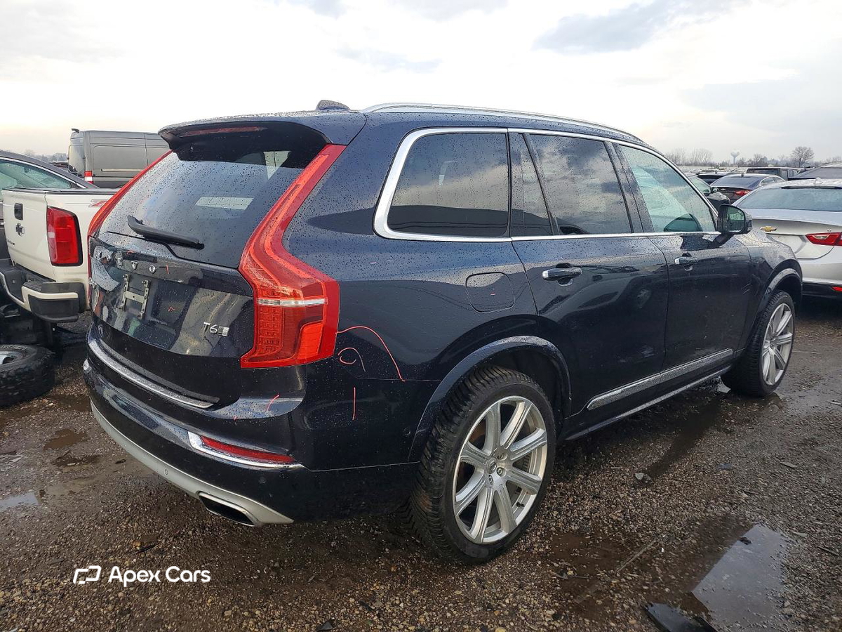 Volvo XC90 2019