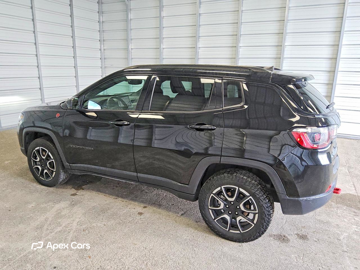 Jeep Compass 2024