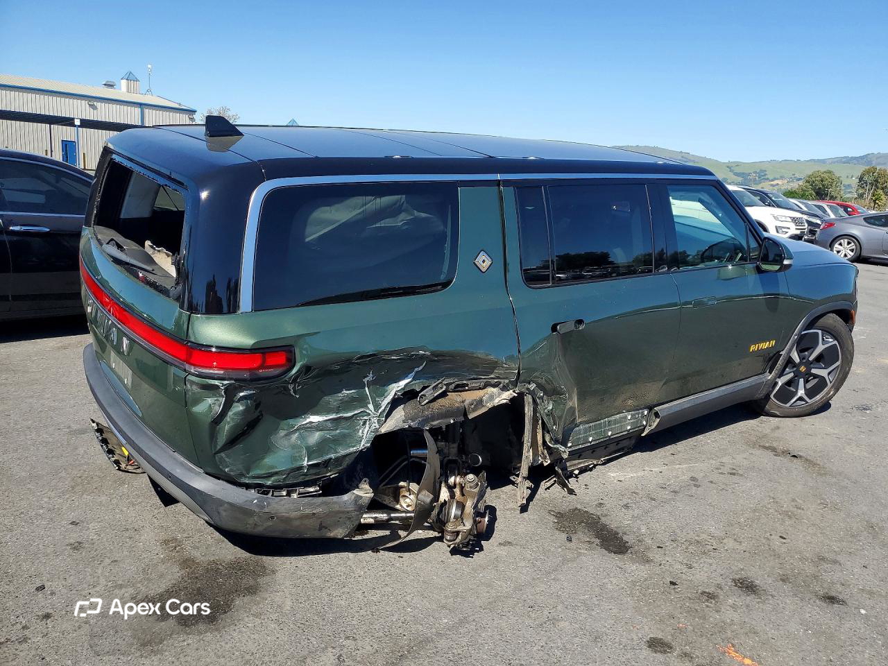 Rivian R1S 2023