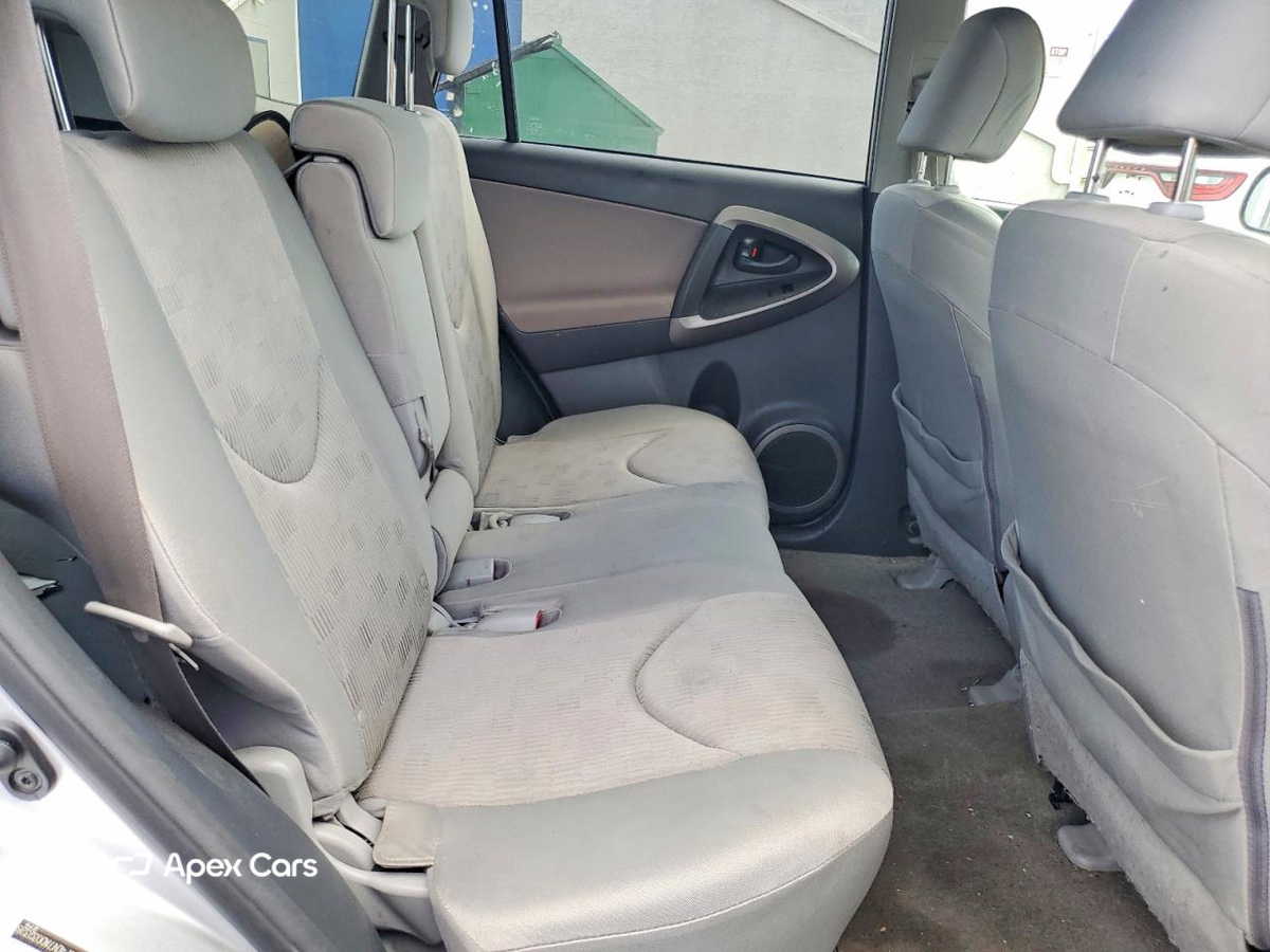 Toyota RAV 4 2010