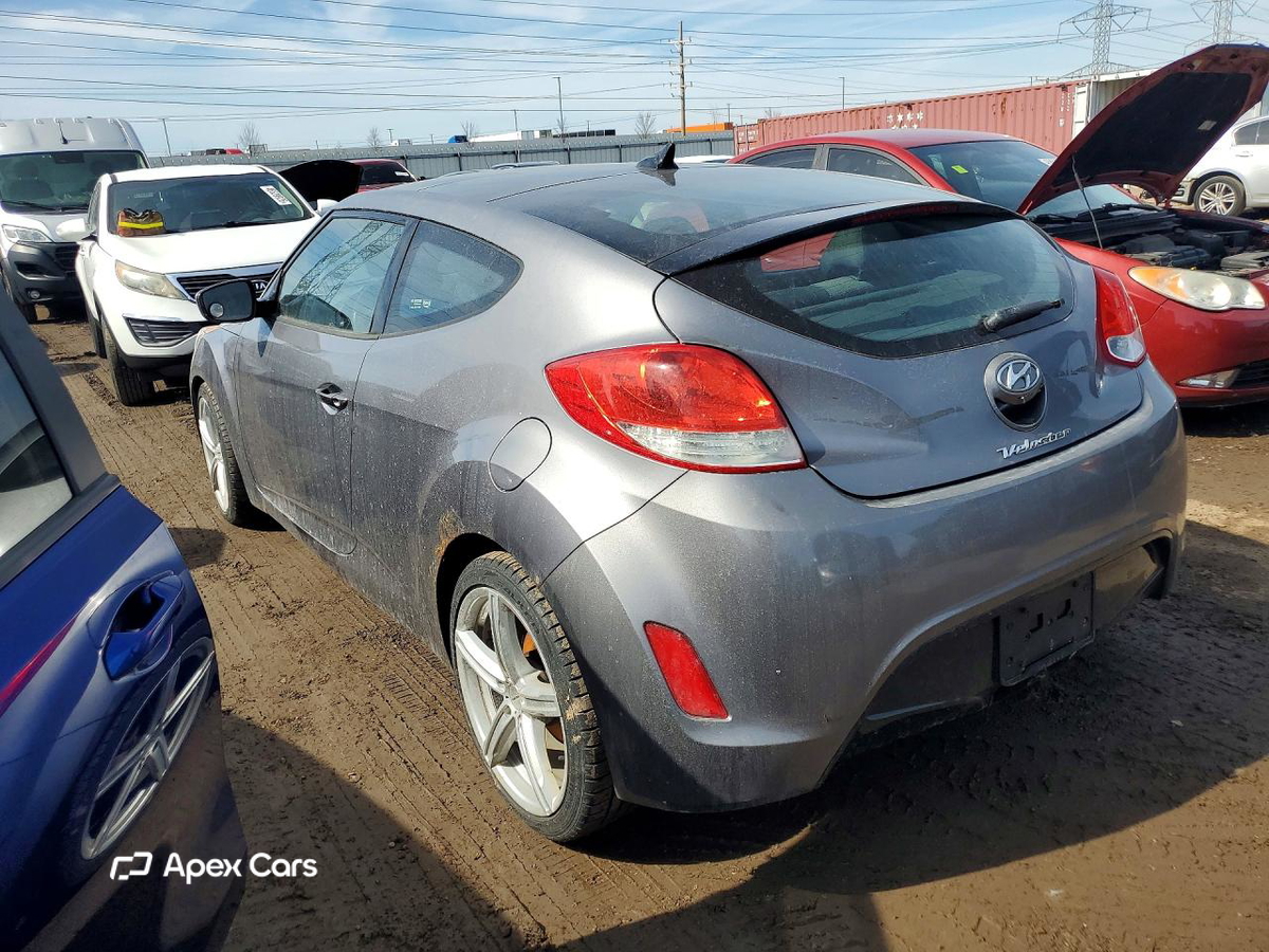 Hyundai Veloster 2012