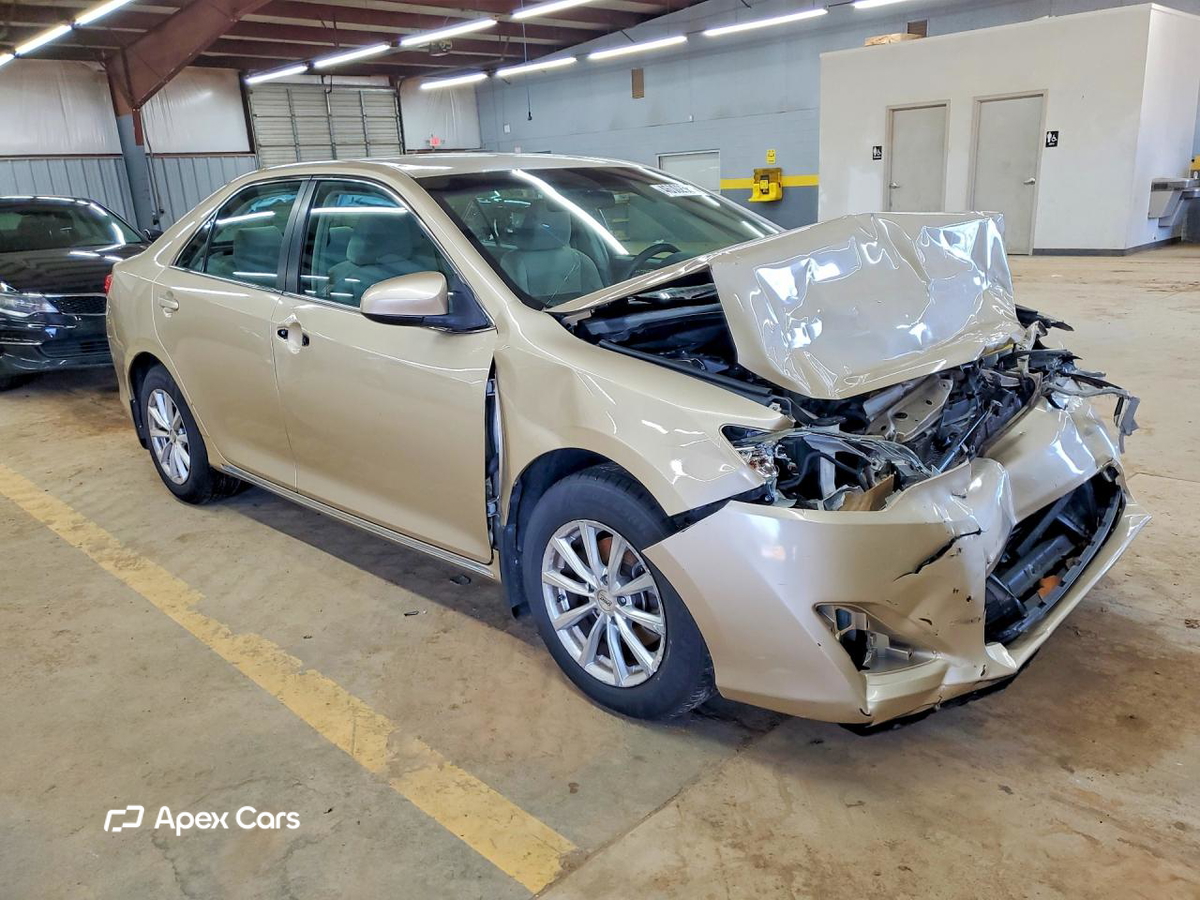 Toyota Camry 2012