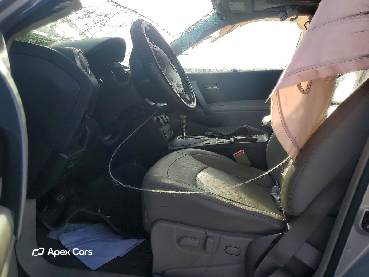 Nissan Rogue 2012