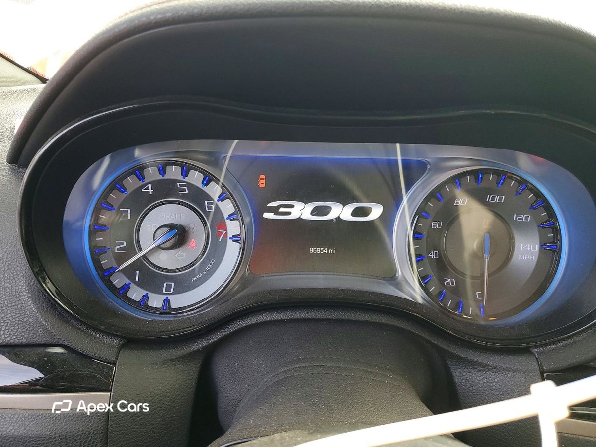 Chrysler 300 2017