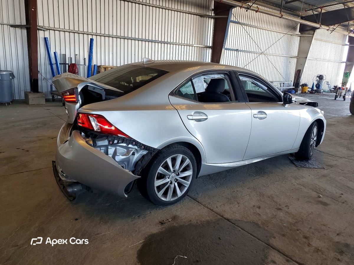 Lexus IS 2016