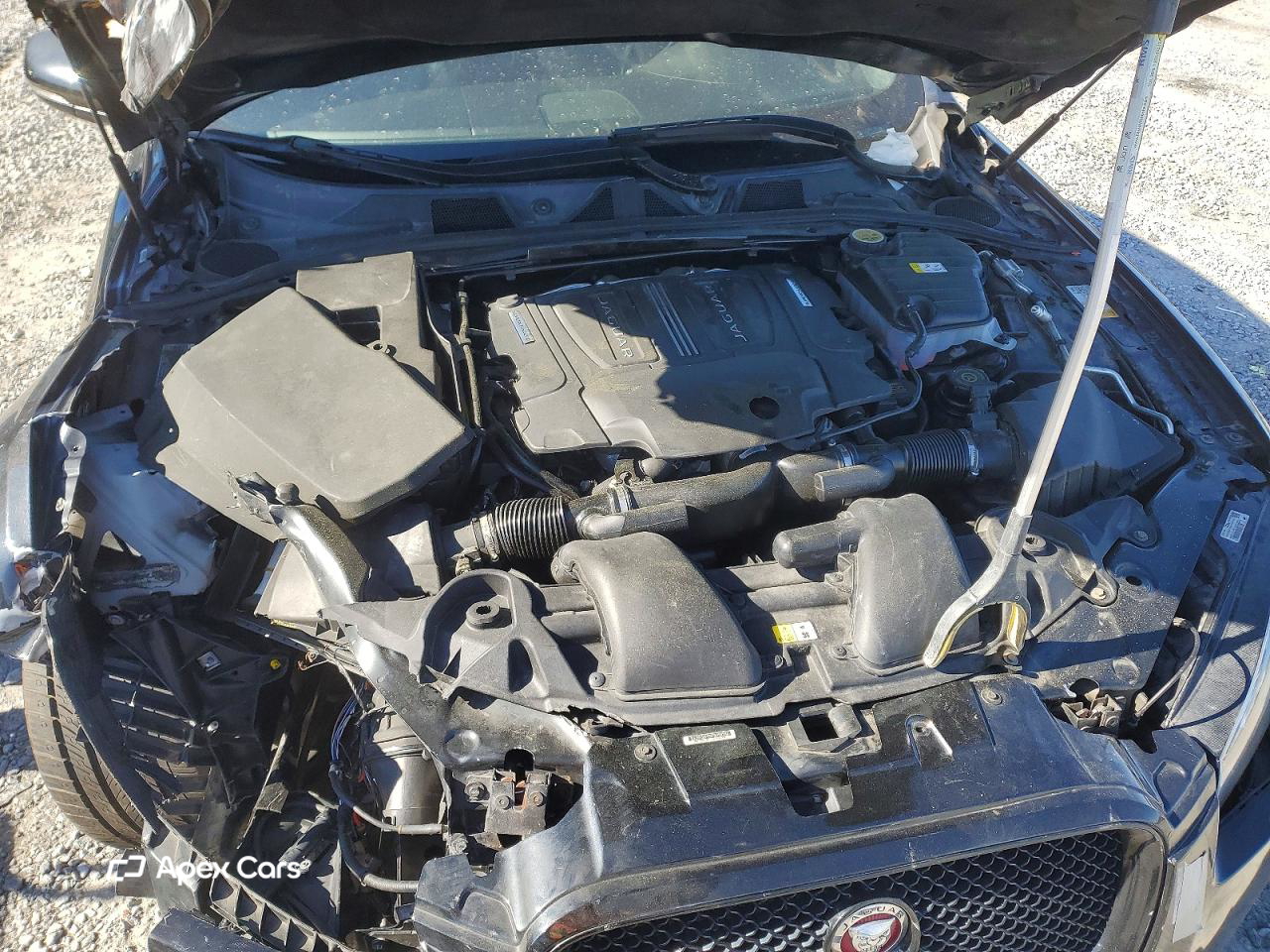 Jaguar XF 2015
