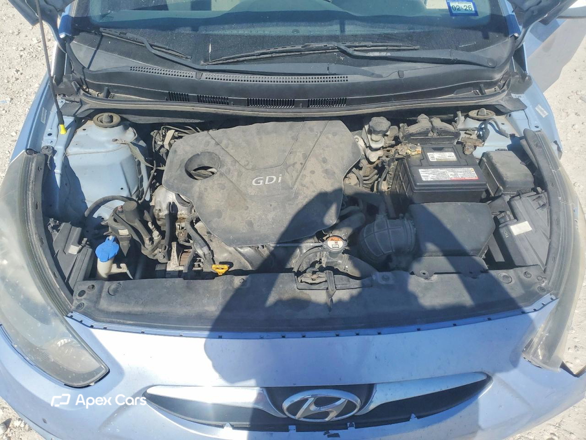 Hyundai Accent 2012
