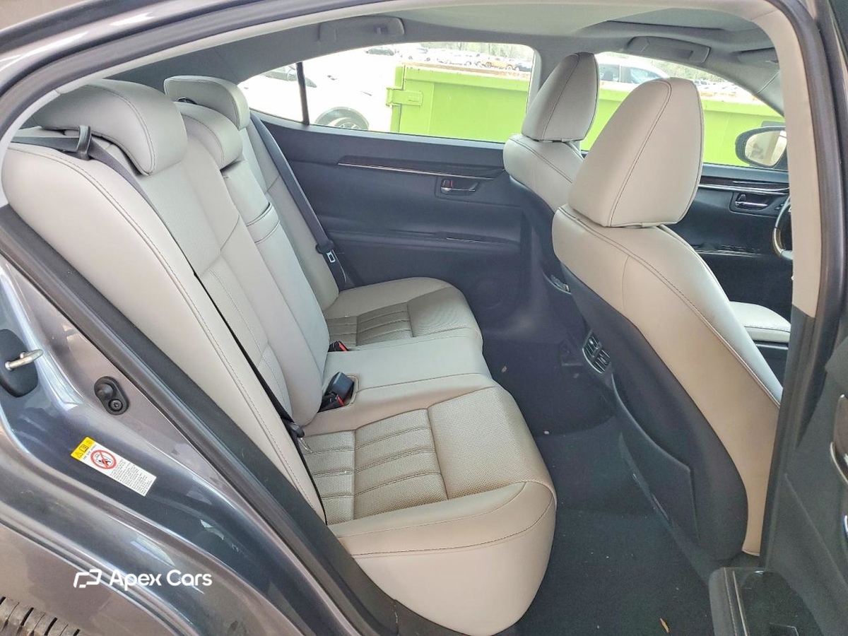 Lexus ES 2018