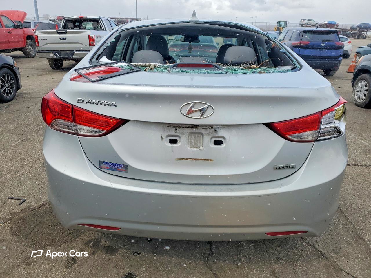 Hyundai Elantra 2012