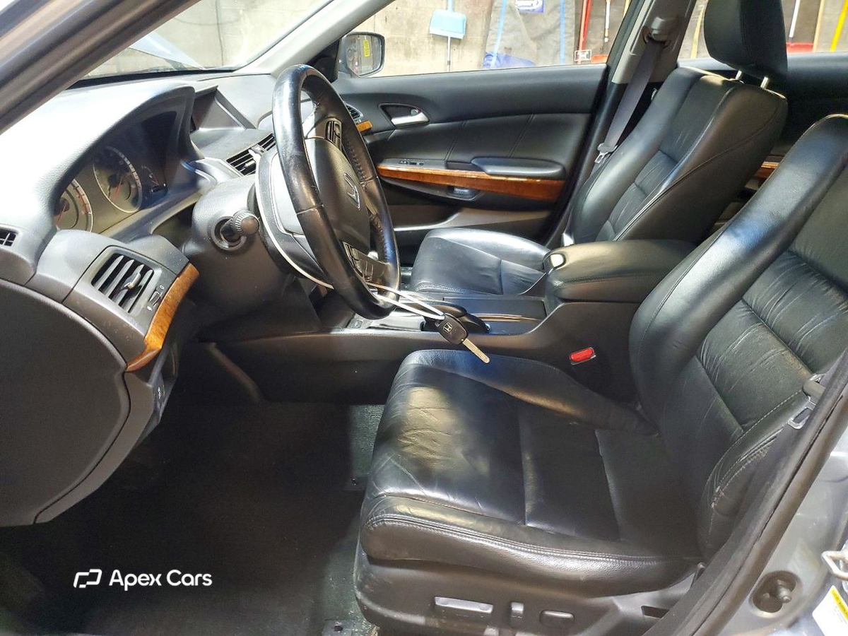 Honda Accord 2011