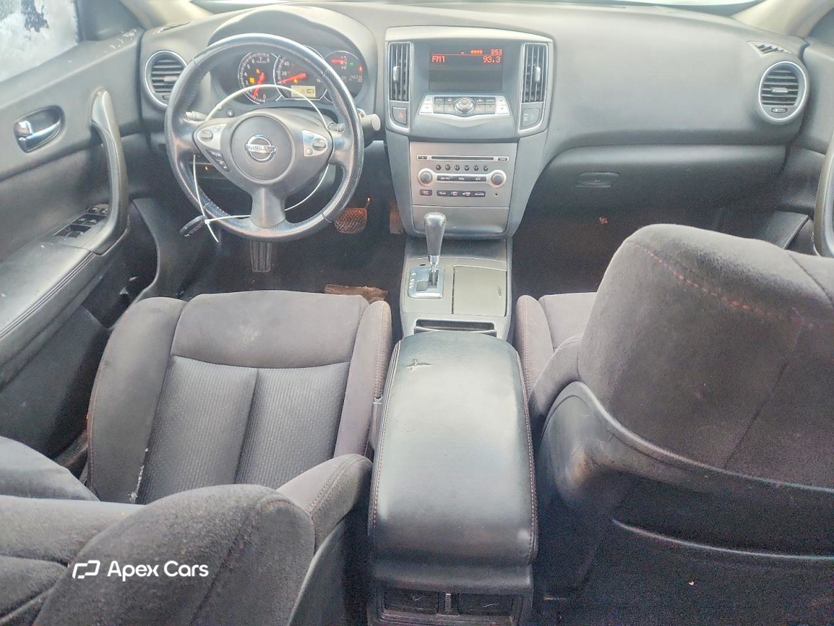 Nissan Maxima 2014