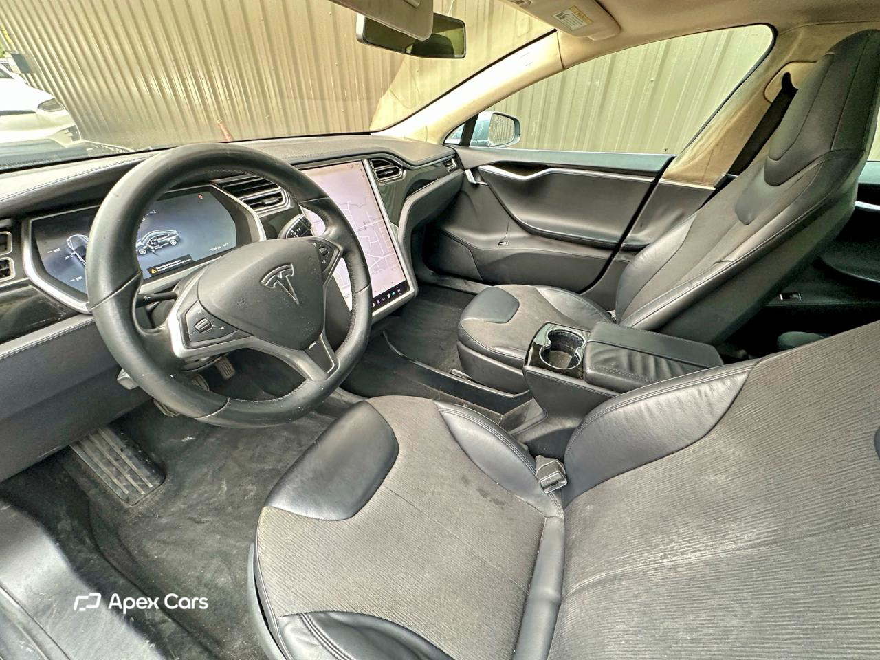 Tesla Model S 2013