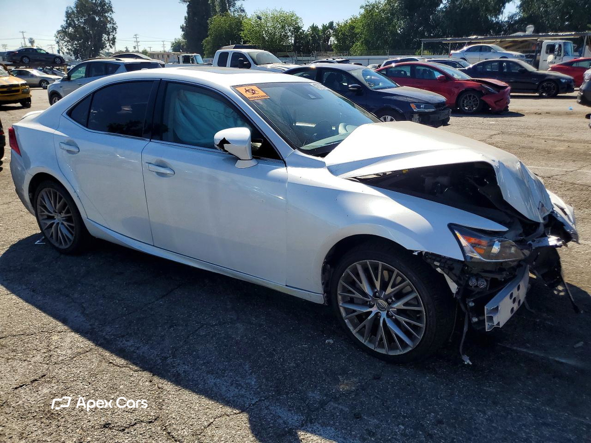 Lexus IS 2018