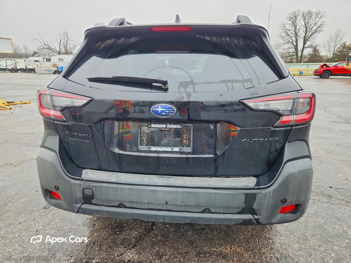 Subaru Outback 2025