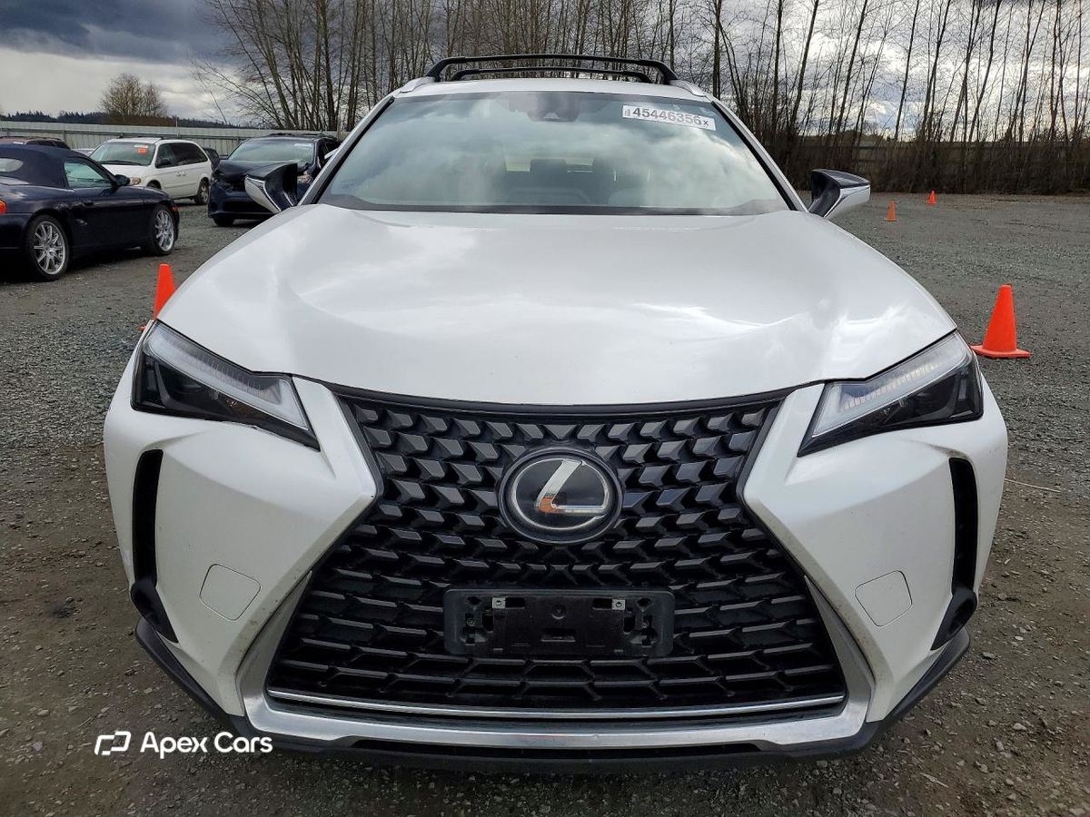 Lexus UX 2023