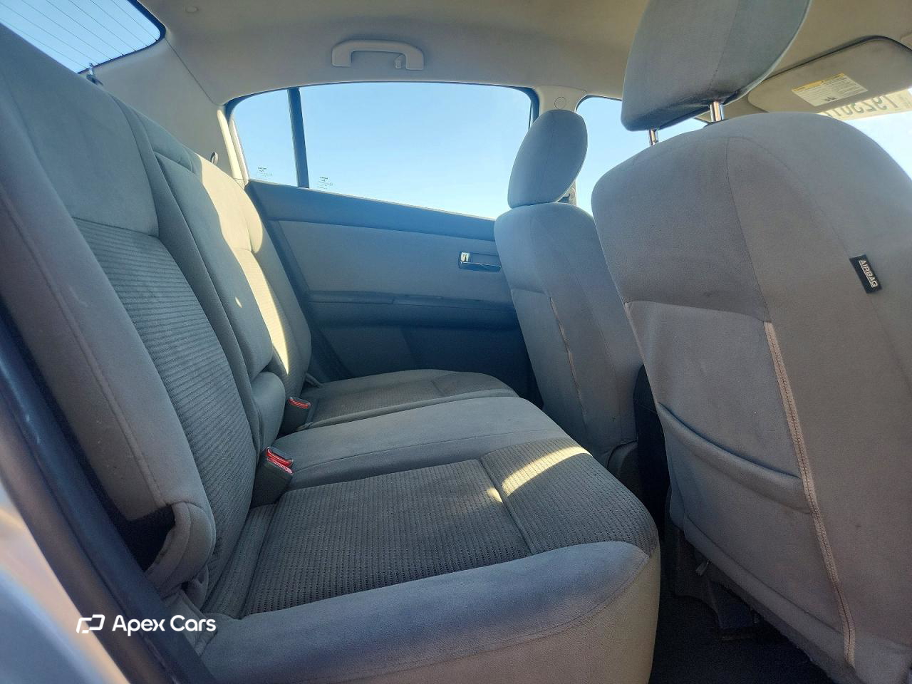 Nissan Sentra 2012