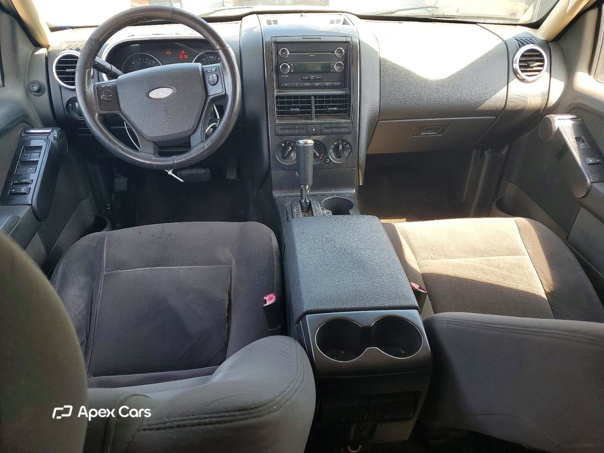 Ford Explorer 2010