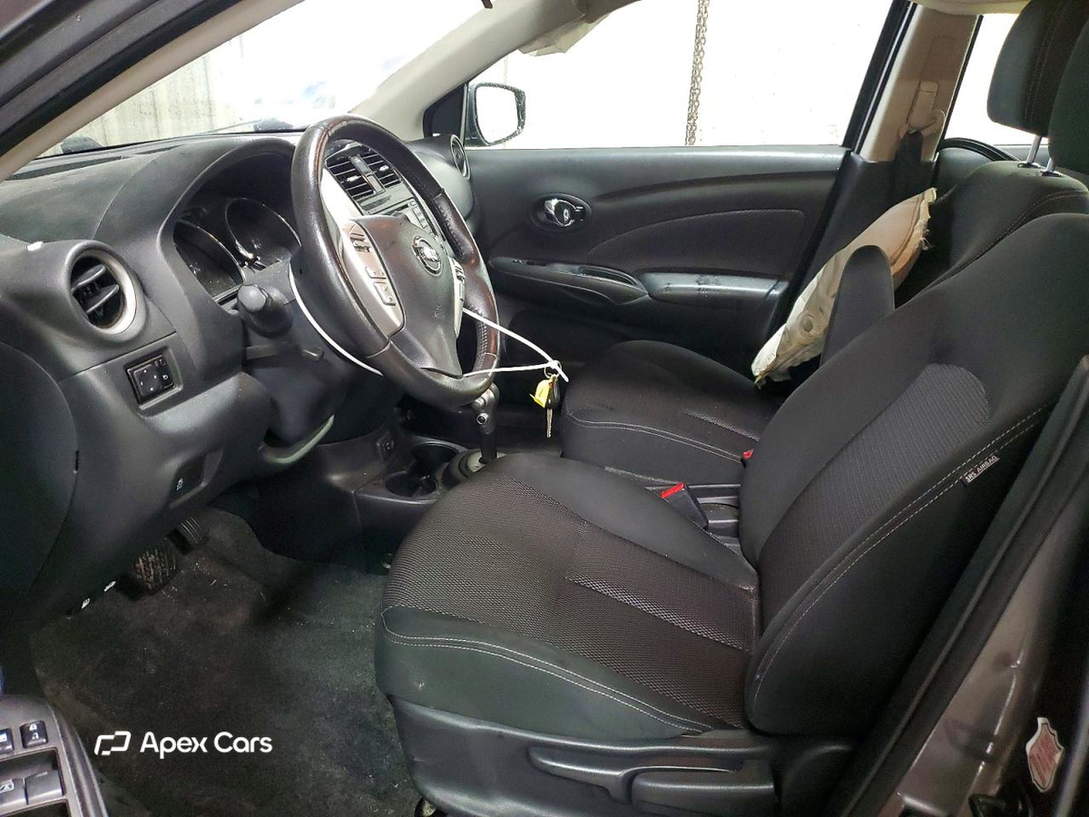 Nissan Versa 2018