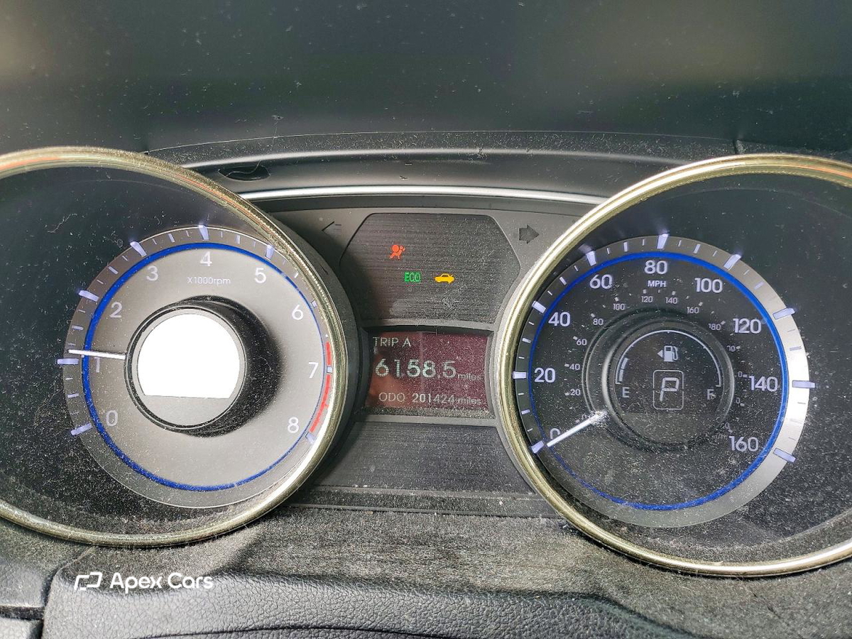 Hyundai Sonata 2012