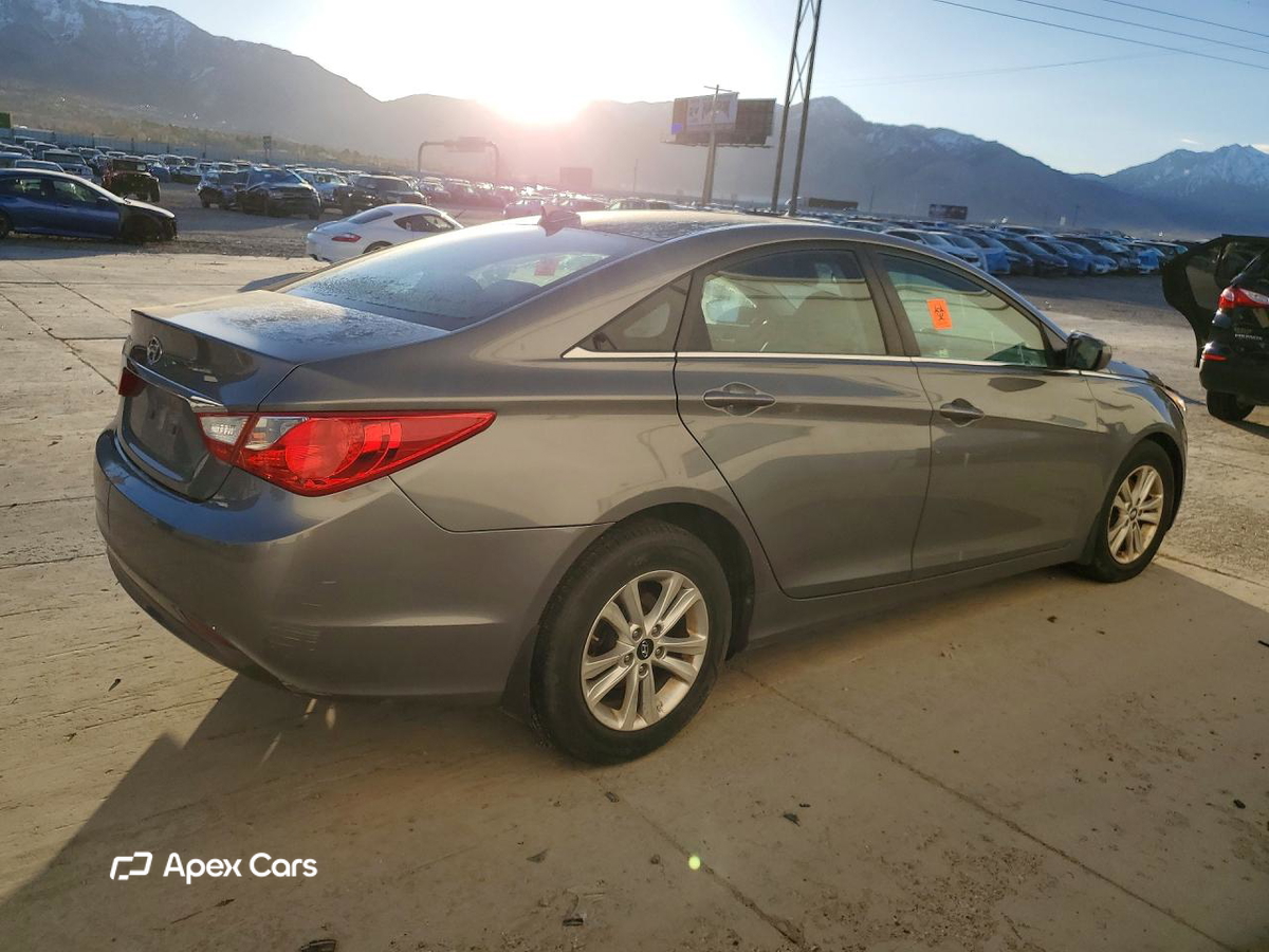 Hyundai Sonata 2013