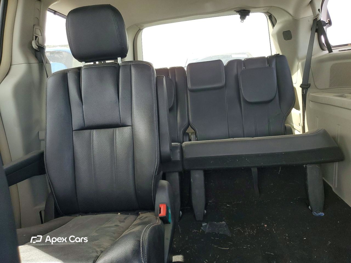 Chrysler Voyager 2015