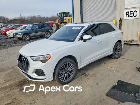 Audi Q3 2022 - Image 1 of 14