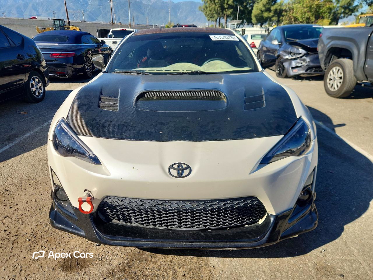 Scion FR-S 2013