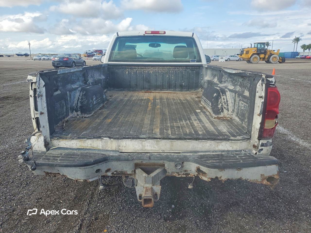 Chevrolet Silverado 2003