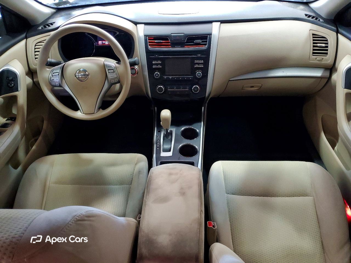 Nissan Altima 2015