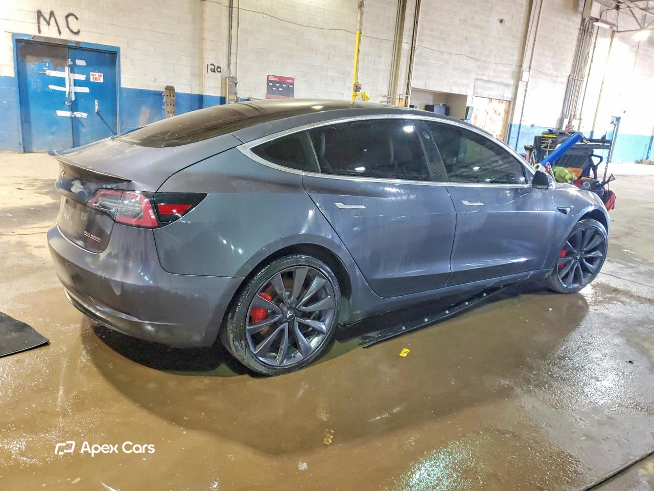 Tesla Model 3 2020