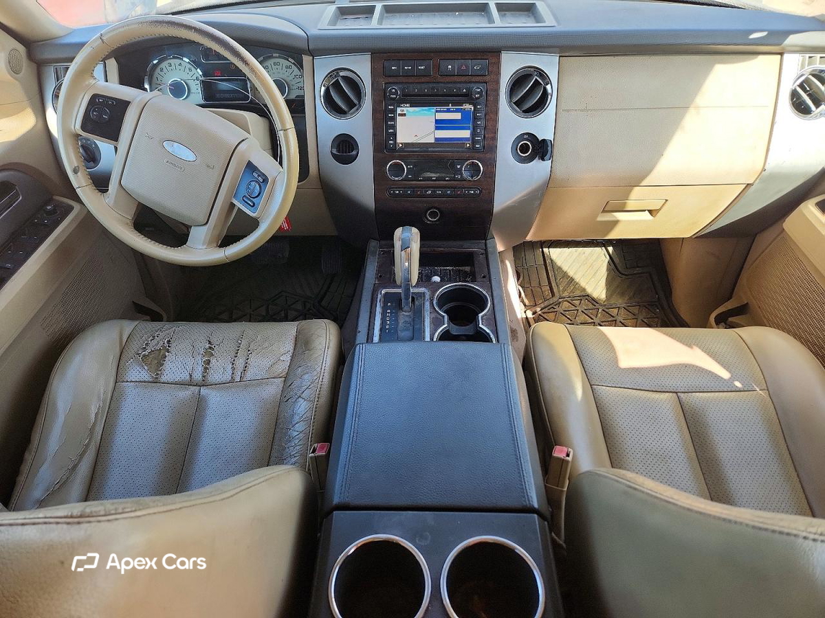 Ford Expedition 2011