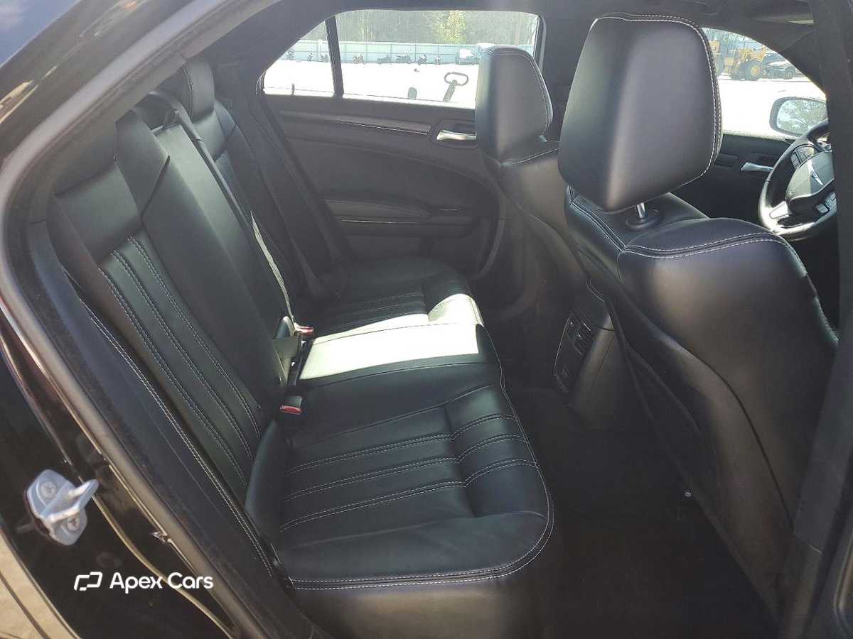 Chrysler 300 2015