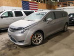 Chrysler Pacifica 2017