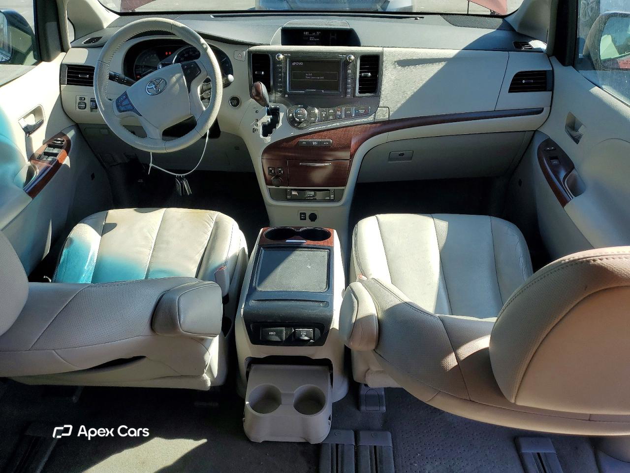 Toyota Sienna 2012