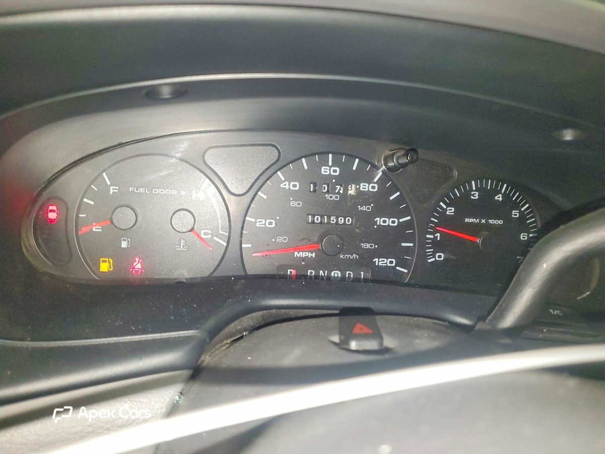 Ford Taurus 2000