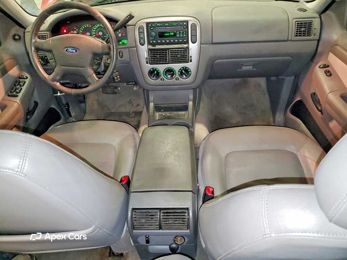 Ford Explorer 2004