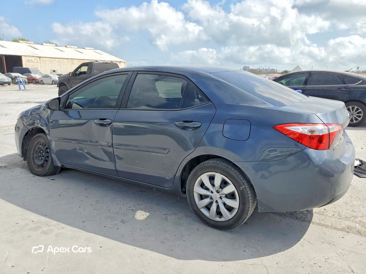 Toyota Corolla 2015