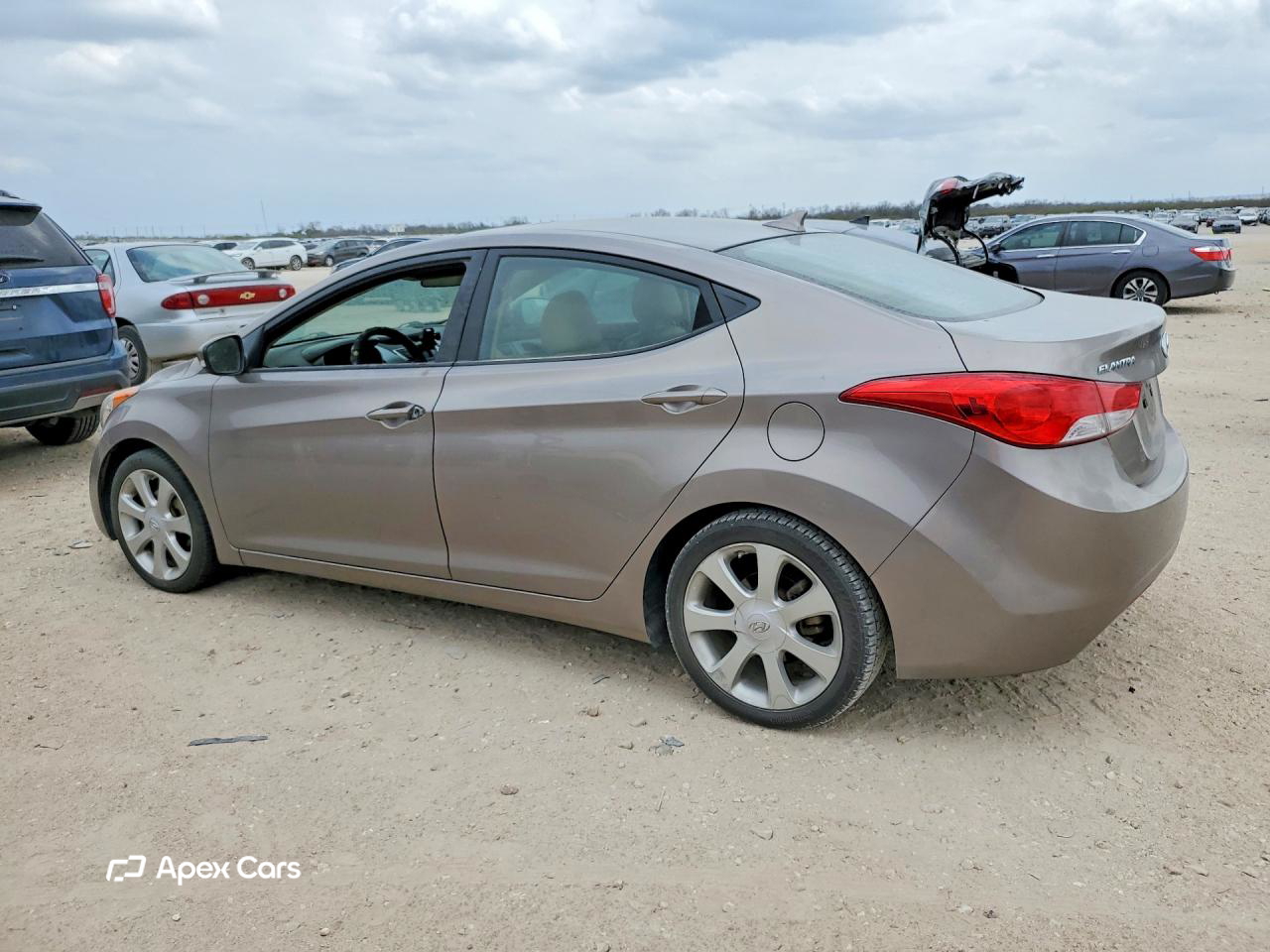 Hyundai Elantra 2011