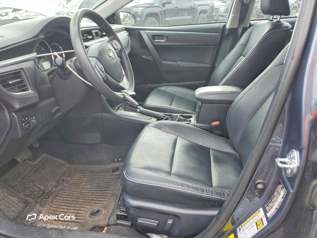 Toyota Corolla 2015