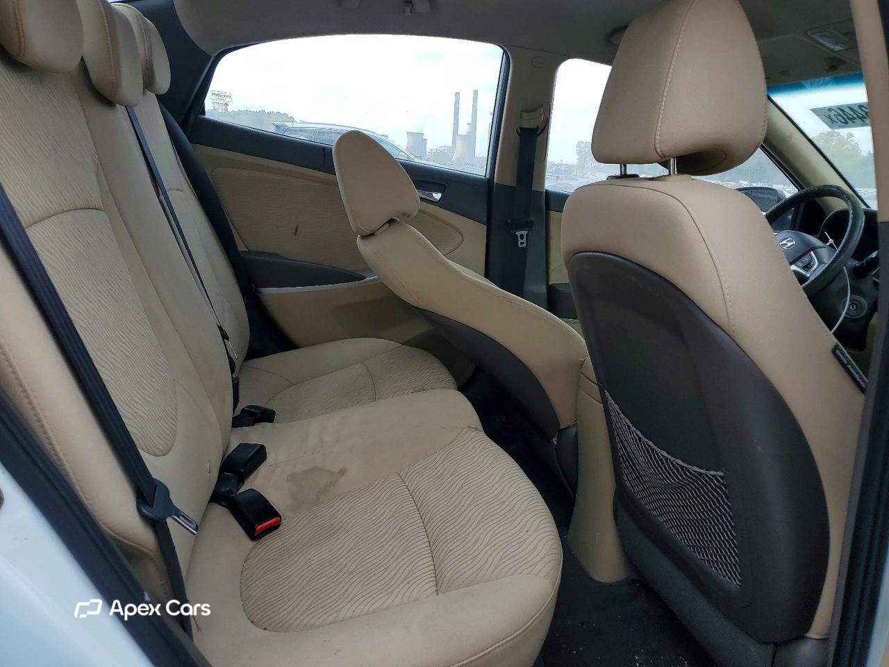 Hyundai Accent 2013