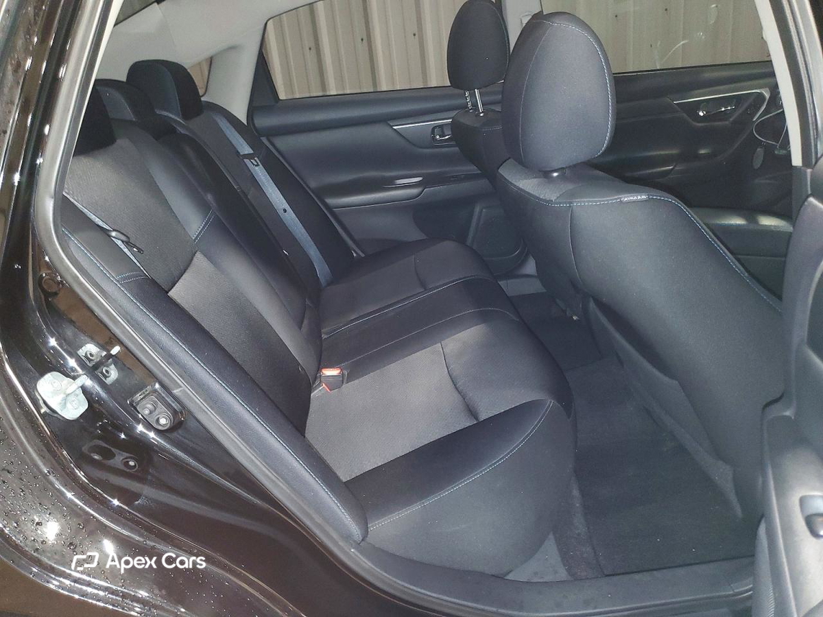 Nissan Altima 2017