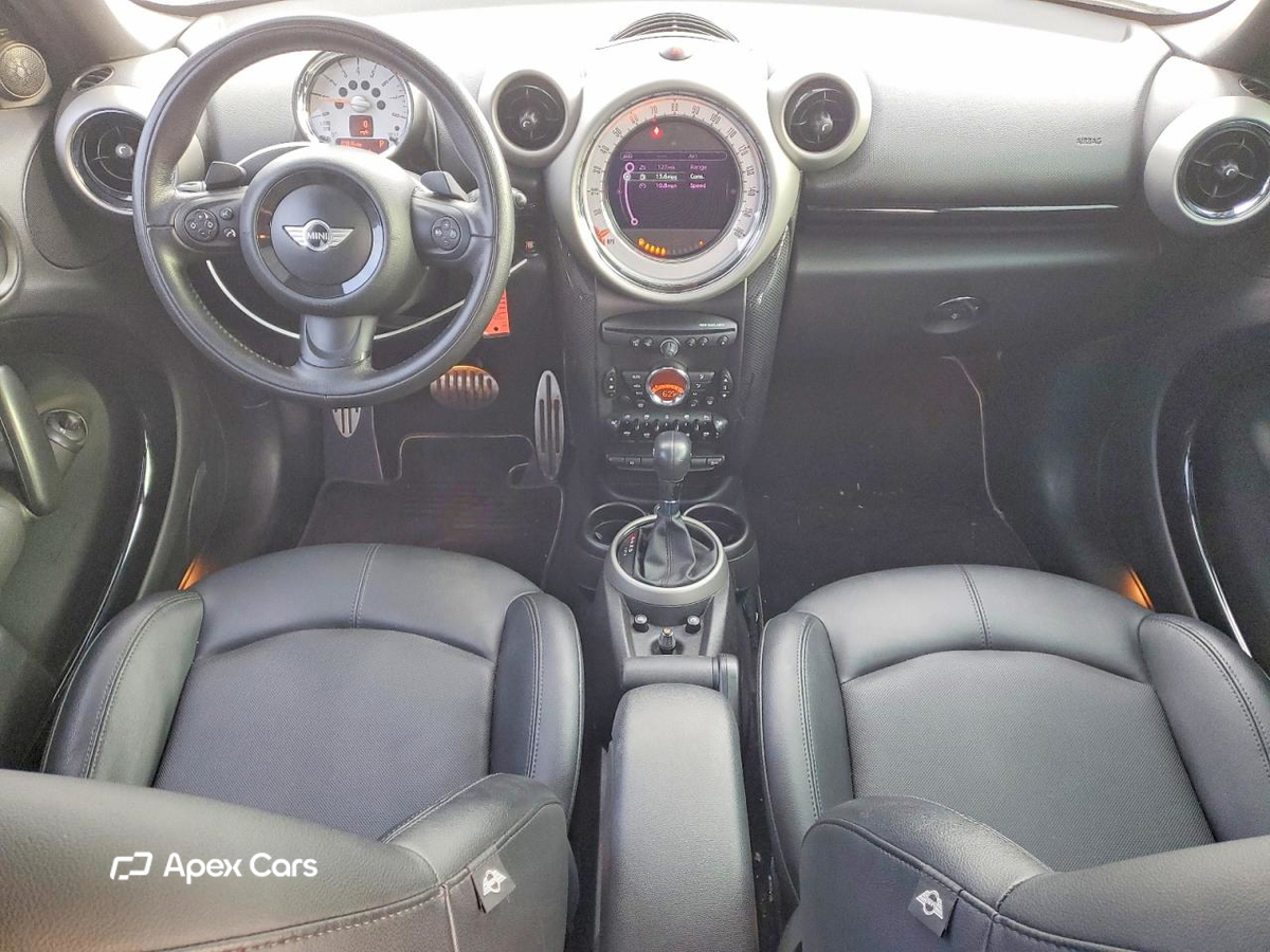 MINI Cooper 2012